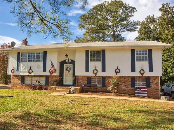 213 Morris Dr, Ringgold, GA 30736