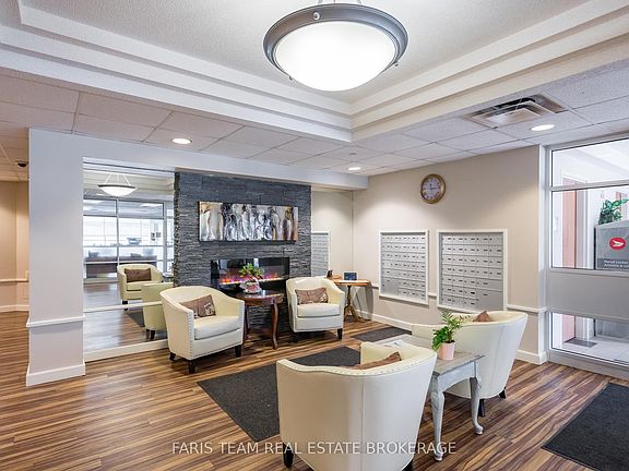 5th image of 74 Ross St #82