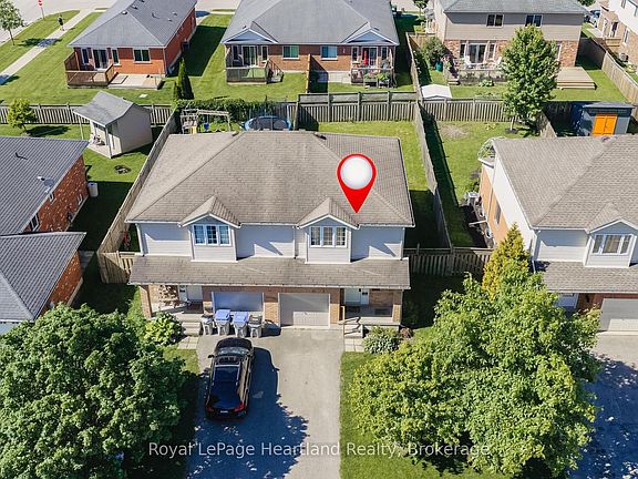 2nd image of 480 Mowat St E