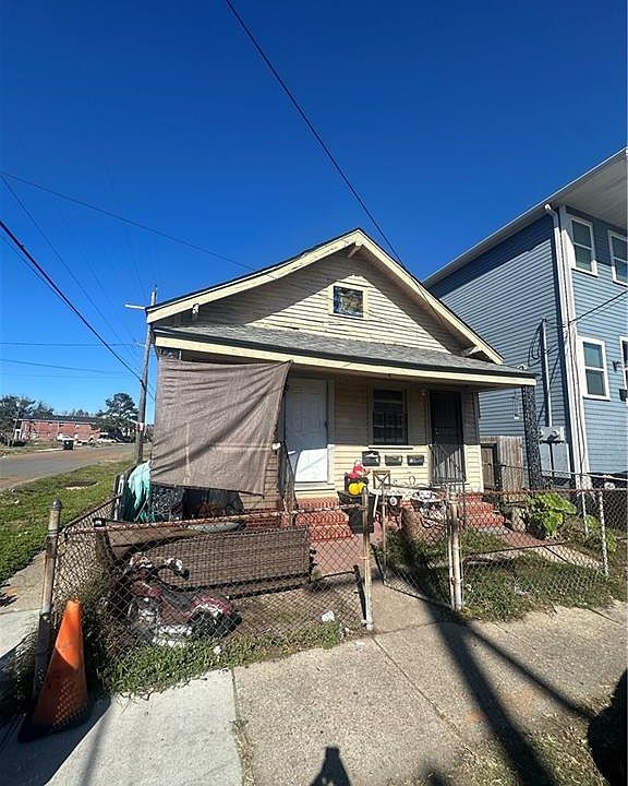 1st image of 2345 S Roman St