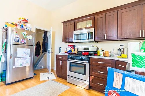 18 Cobden St Photo 1