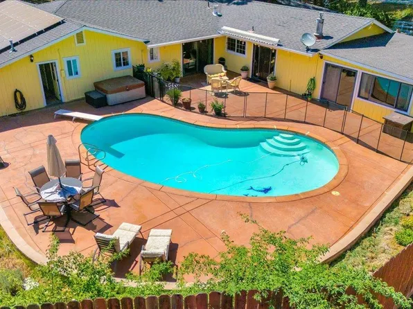 19219 Hess Ave, Sonora, CA 95370