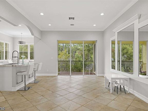 5th image of 7080 Bergamo Way #201