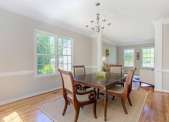 5th image of 10605 Tuckerman Ct