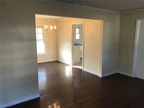 4th image of 11509 Desdemona Dr
