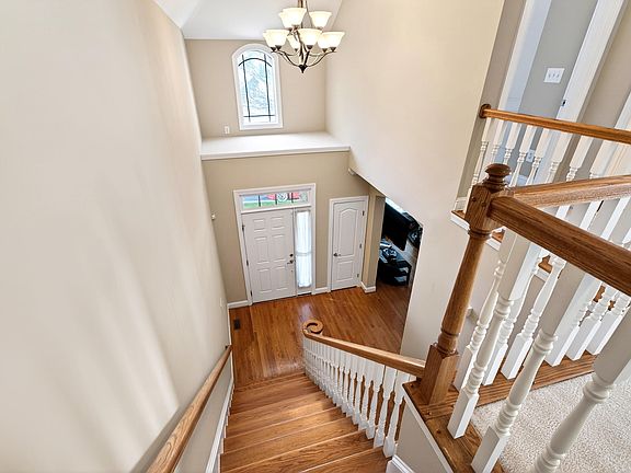4th image of 209 Juliet Cir
