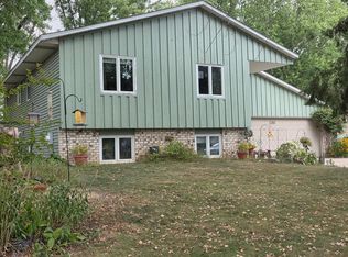2380 Croixwood Blvd, Stillwater, MN 55082