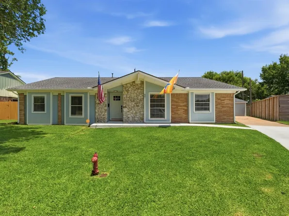 447 Castlebar Ct, Houston, TX 77015