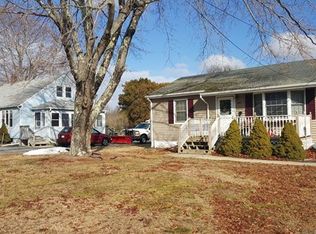 663 Vauxhall Street Ext, Waterford, CT 06385