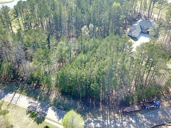 3rd image of 282 Manchester Ln