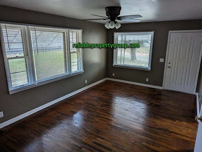 2817 S Gallatin St — Photo 3