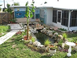 5th image of 1053 NE 4th St