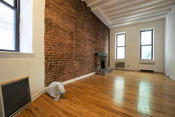 Rented by Best Apartments North Inc | media 13