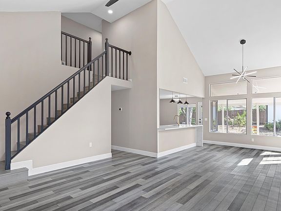 3rd image of 6118 BEAR BR