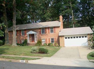 4425 Willow Woods Dr, Annandale, VA 22003