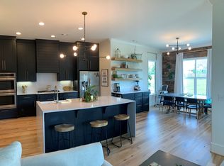 4432 N Furlong Dr, Springdale, AR 72764