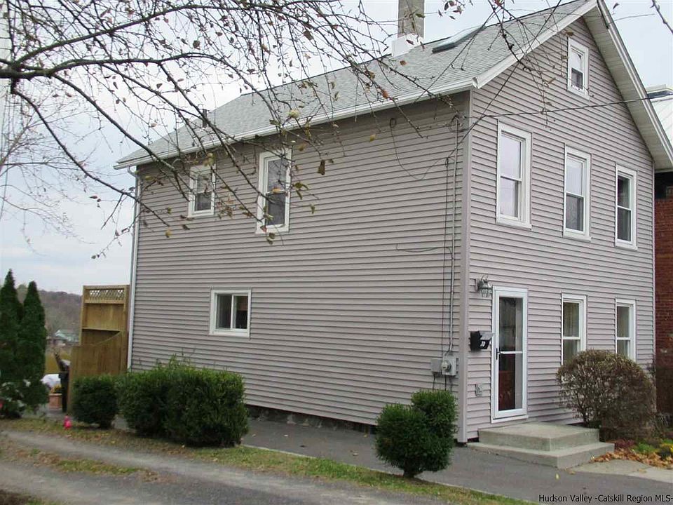 1st image of 70 Montgomery St