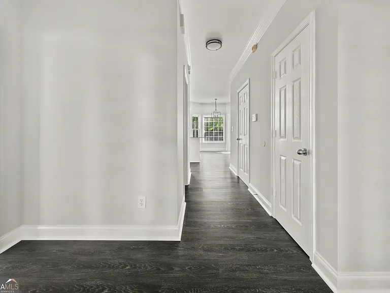 990 Lilac Arbor Rd — Photo 8