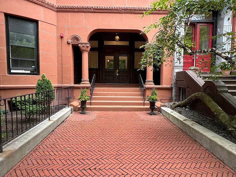 290 Commonwealth Ave #16 — Photo 7