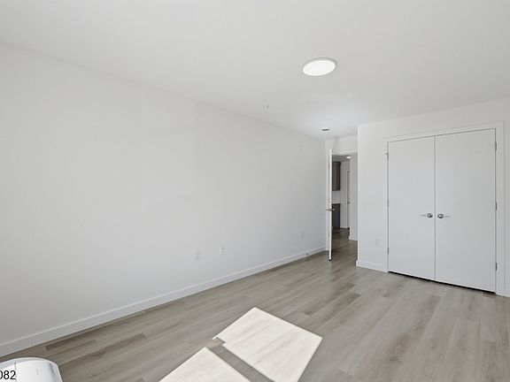 3rd image of 566 Springfield Ave #304