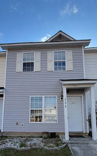 106 Pinegrove Ct Photo 1