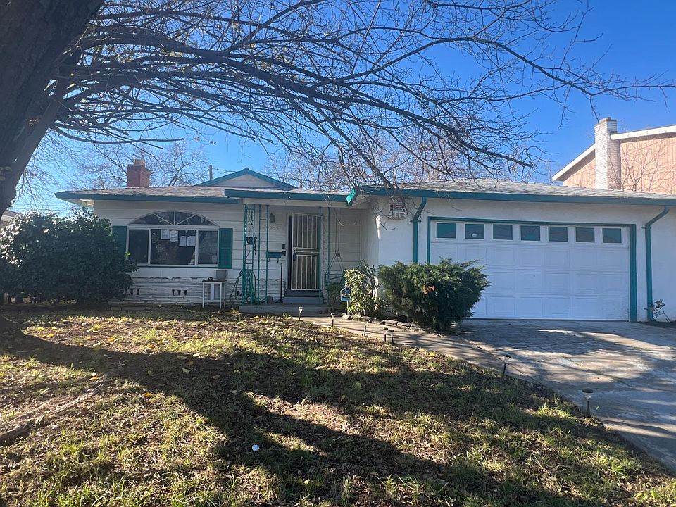 1st image of 3255 Nareb St
