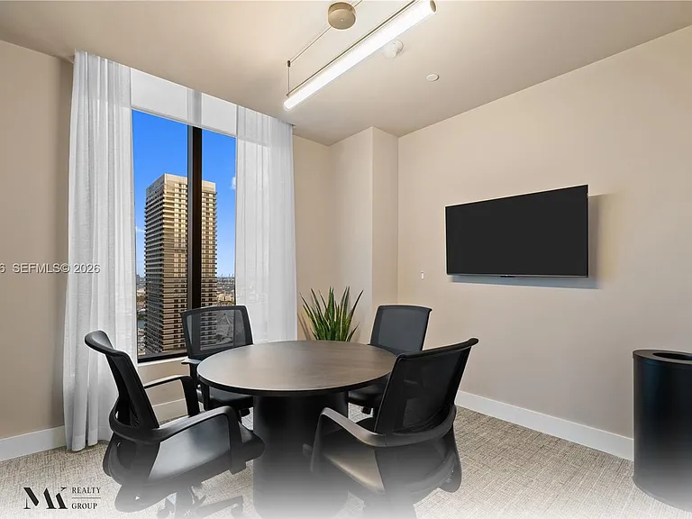 121 NE 5th St #3200 — Photo 26