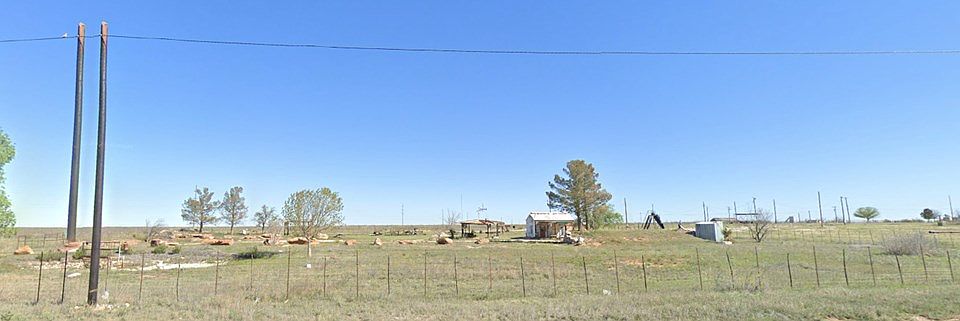 2nd image of 400 W Scharbauer Rd