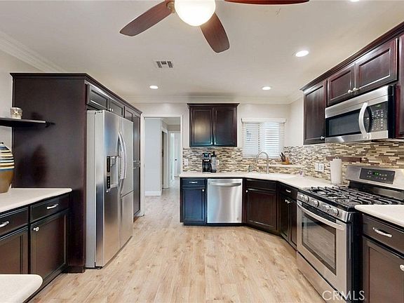 4th image of 2078 Livingston St