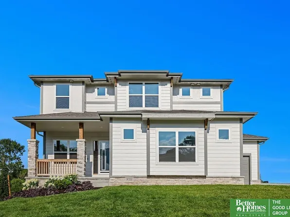 8701 N 177th St, Bennington, NE 68007