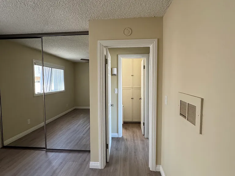 26001 Cypress St #6 — Photo 13