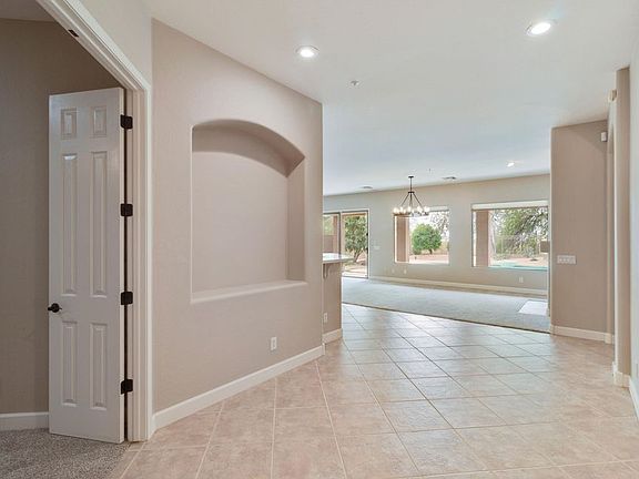 5th image of 8267 E Chino Dr