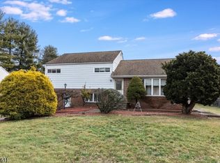 250 Valley Rd, Wayne, NJ 07470