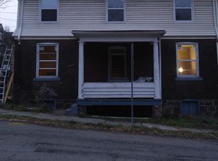 3200 Faronia St, Pittsburgh, PA 15204