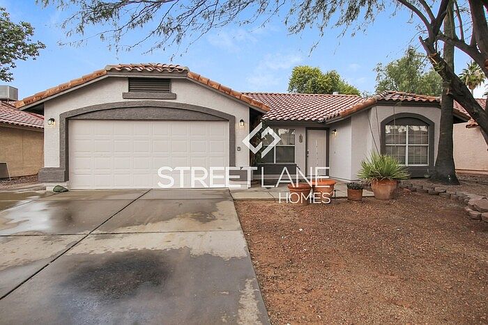 1st image of 3502 E Wickieup Ln