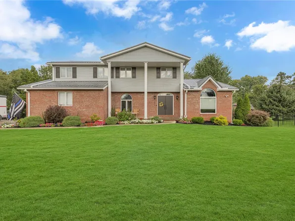 102 Murray Dr, Beaver, PA 15009