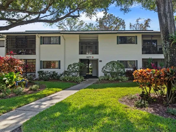 3277 Fox Chase Cir N APT 105, Palm Harbor, FL 34683