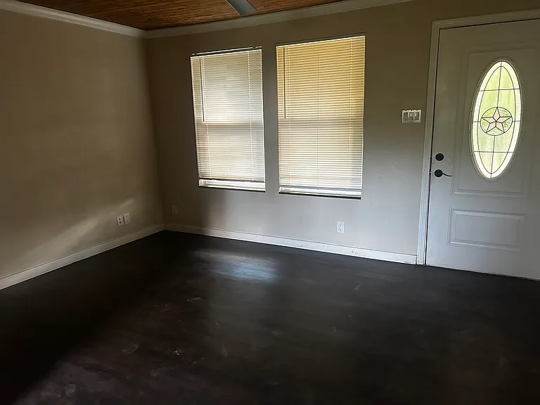 12735 Willis Waukegan Rd — Photo 6