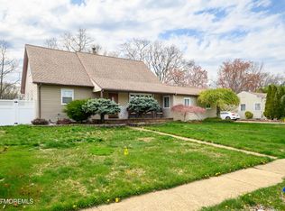 95 Salem Hill Rd, Howell, NJ 07731