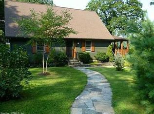 48 Smith Rd, Moosup, CT 06354