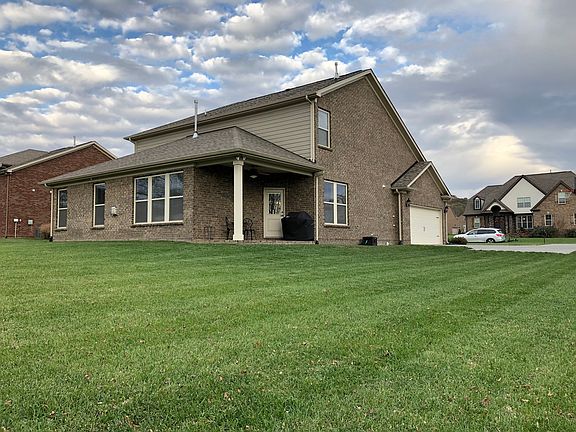 3rd image of 250 Carellton Dr