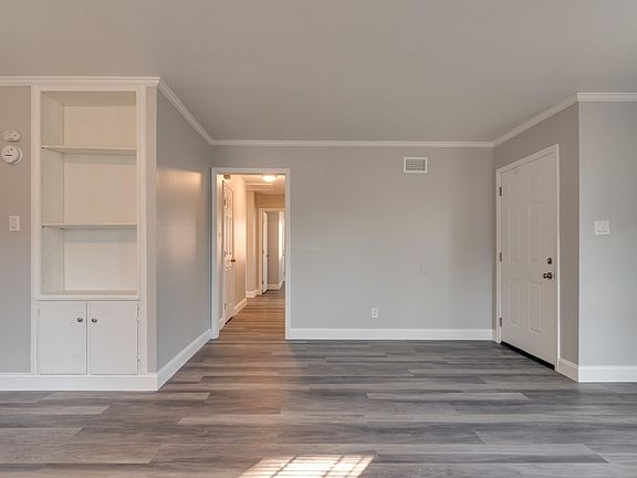 4th image of 1737 Lanier Ln