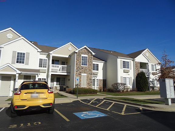 3rd image of 2121 Silverstone Dr