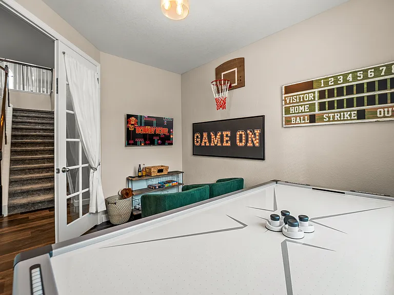 970 White Leaf Cir — Photo 18