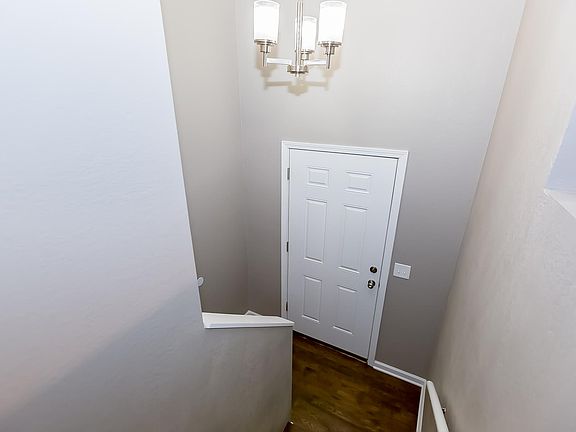2nd image of 5704 NW Honor Ln