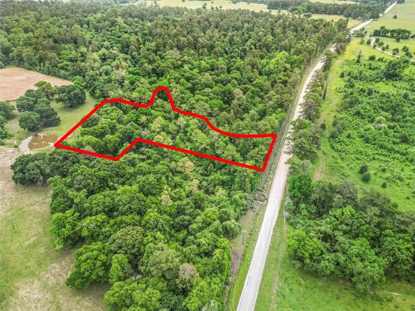 Bowden Rd, Huntsville, TX 77340