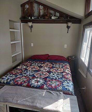 5th image of 830 Buck Mountain Rd