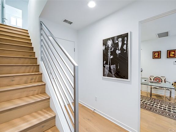 3rd image of 4750 Irvine Ave