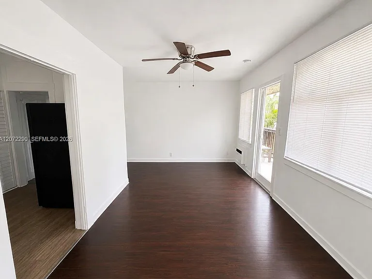 955 Buchanan St #3 — Photo 3