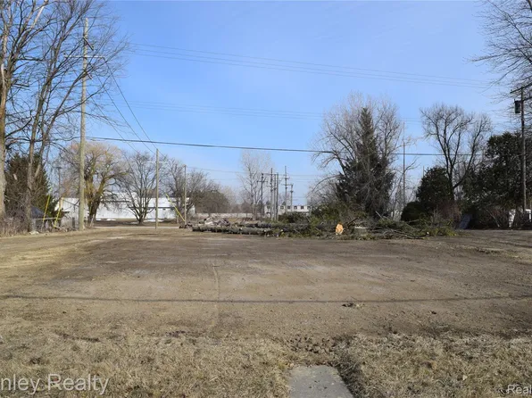 3441 Main St, Marlette, MI 48453